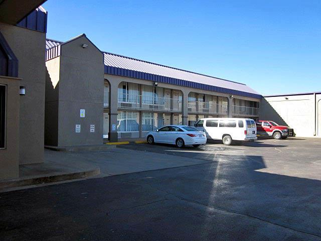 Oyo Townhouse Shamrock Tx I-40 Lone Star Motel Exterior foto